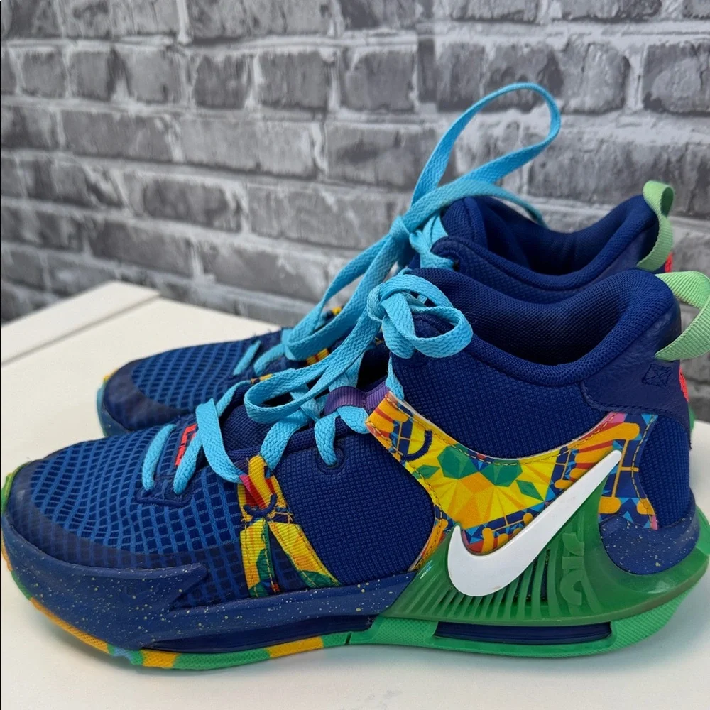 Nike LeBron Witness‎ Athletic Shoes